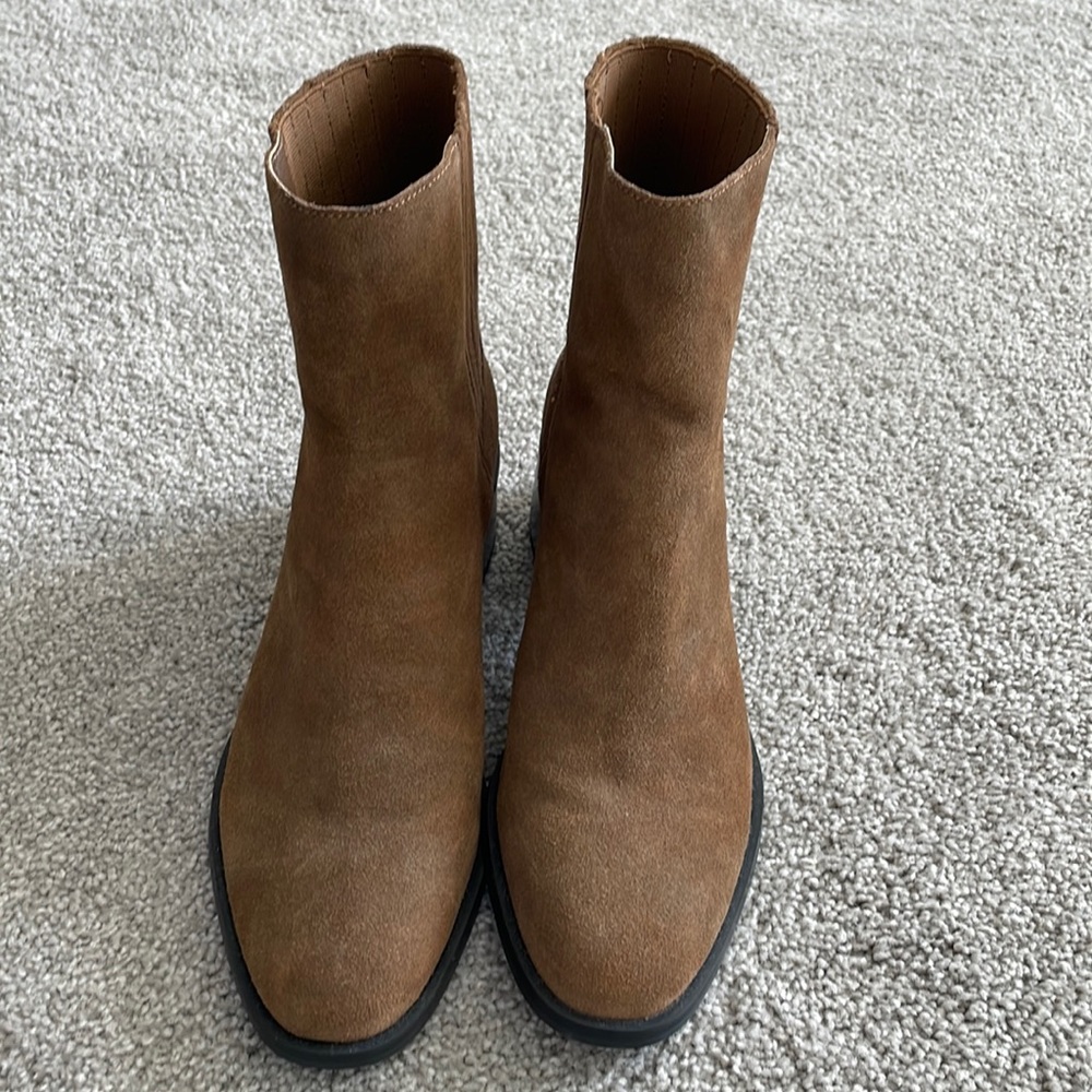 Dolce Vita Booties in Brown